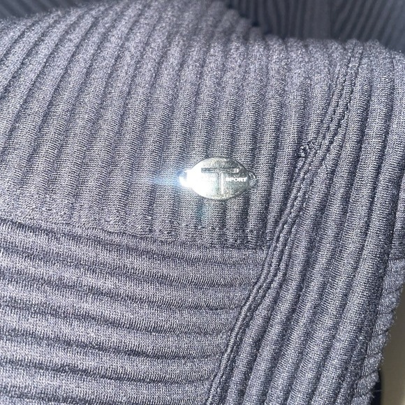 TAHARI SPORT Sweater Womens Small Black Ribbed Flared Sleeve Pullover Mock Neck - Picture 4 of 11